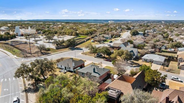 2002 E Gann Hill DR, Cedar Park, TX 78613