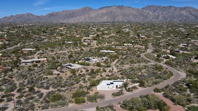 4165 N Avenida Del Cazador, Tucson, AZ 85718