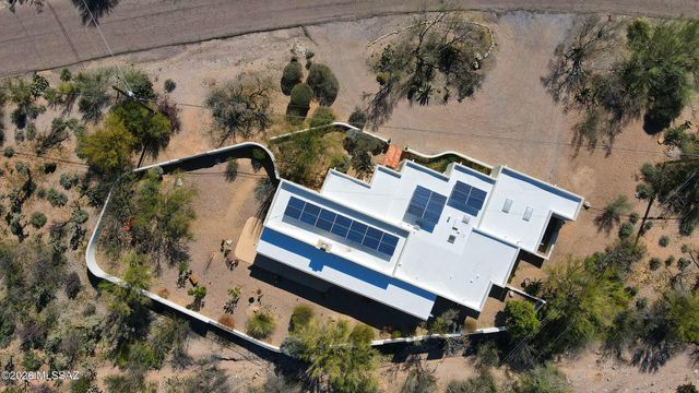 4165 N Avenida Del Cazador, Tucson, AZ 85718