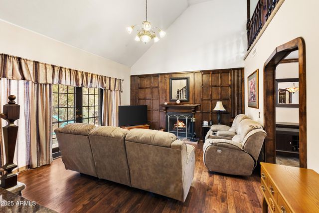 2 WOODSIDE Drive, Prescott, AZ 86305