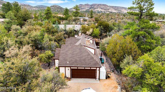 2 WOODSIDE Drive, Prescott, AZ 86305