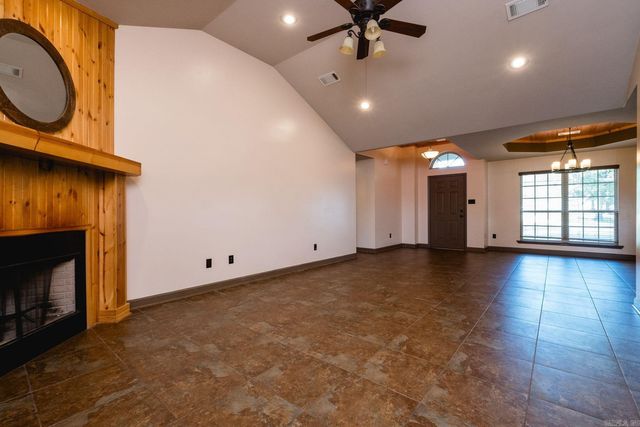 4951 Dixie Lane, Benton, AR 72019
