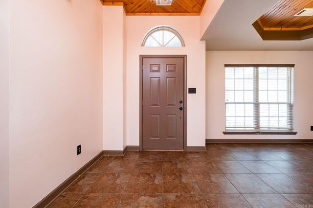 4951 Dixie Lane, Benton, AR 72019