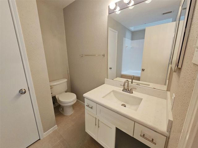 9800 Pagewood Lane 3006, Houston, TX 77042