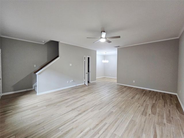 9800 Pagewood Lane 3006, Houston, TX 77042
