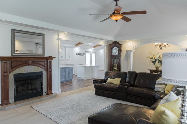 1308 W 24th Street, Plainview, TX 79072