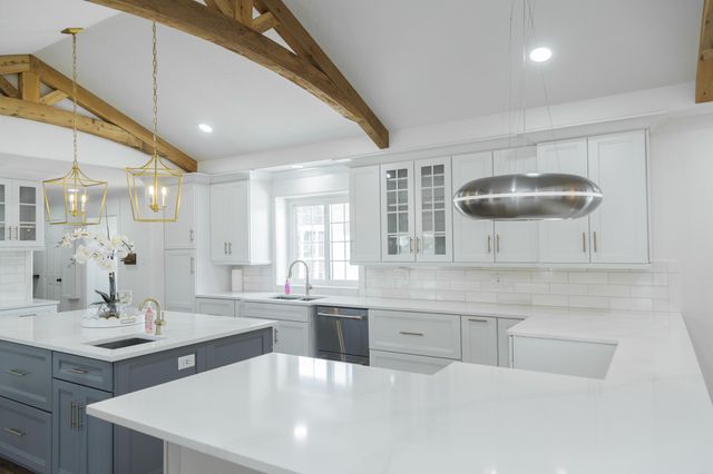 1308 W 24th Street, Plainview, TX 79072