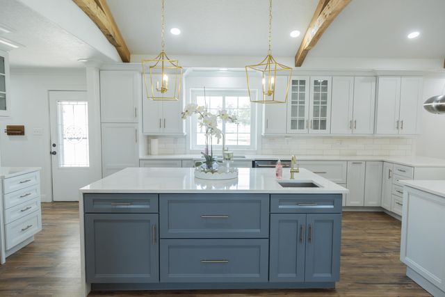 1308 W 24th Street, Plainview, TX 79072