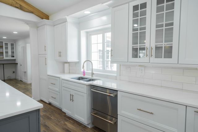 1308 W 24th Street, Plainview, TX 79072