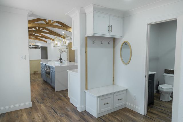 1308 W 24th Street, Plainview, TX 79072