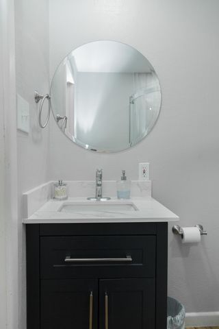 1308 W 24th Street, Plainview, TX 79072