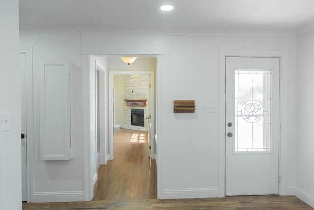 1308 W 24th Street, Plainview, TX 79072