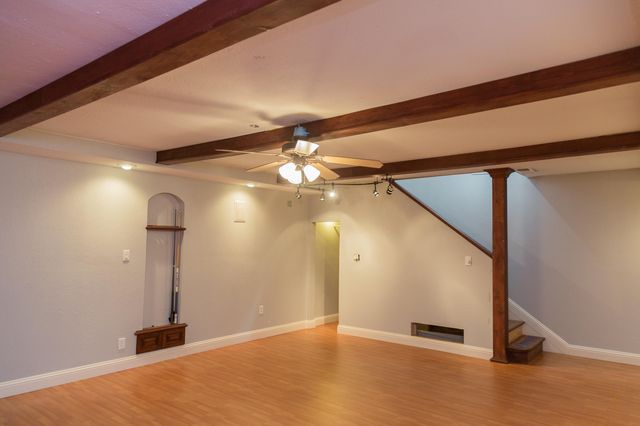 1308 W 24th Street, Plainview, TX 79072