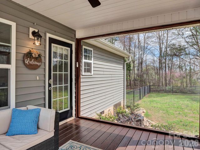 2979 Greenleaf Road, Clover, SC 29710