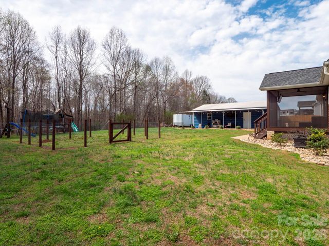 2979 Greenleaf Road, Clover, SC 29710