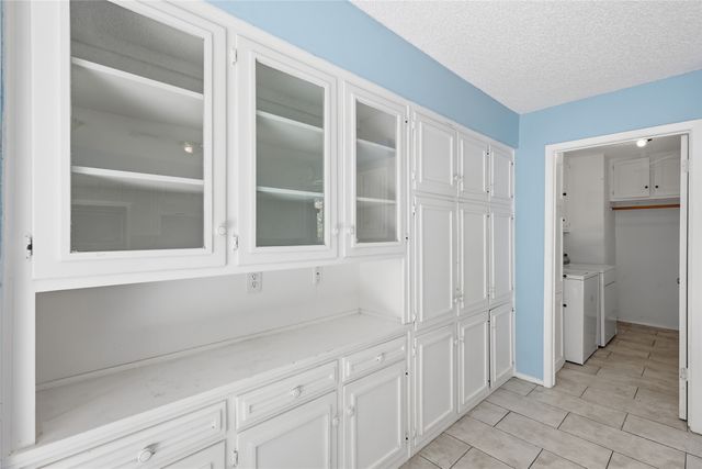 1814 Briarcrest Lane, Arlington, TX 76012