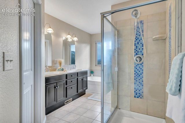 861 Circle Road, Palmer Lake, CO 80133