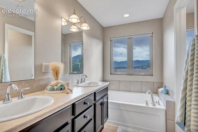 861 Circle Road, Palmer Lake, CO 80133