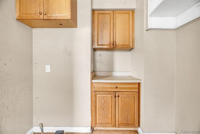 18505 Ashton Avenue, Detroit, MI 48219