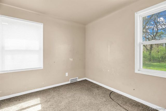 18505 Ashton Avenue, Detroit, MI 48219