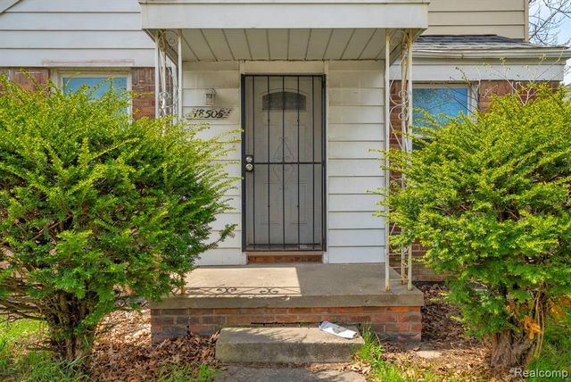 18505 Ashton Avenue, Detroit, MI 48219