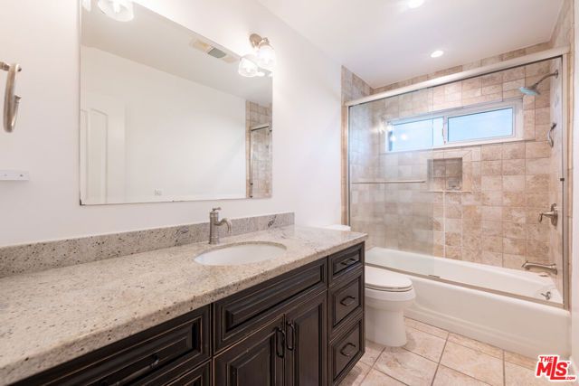 503 N Greencraig Road, Los Angeles, CA 90049