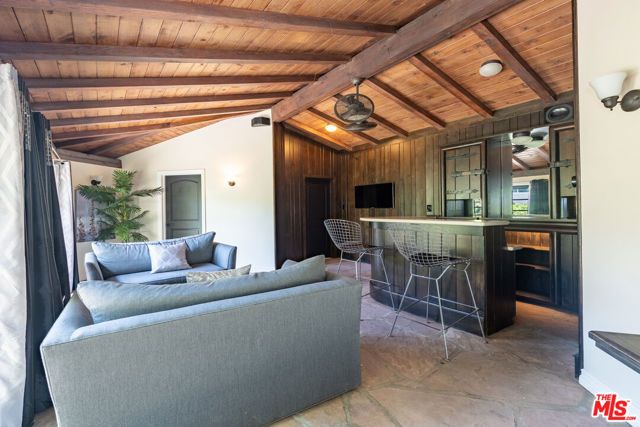 503 N Greencraig Road, Los Angeles, CA 90049