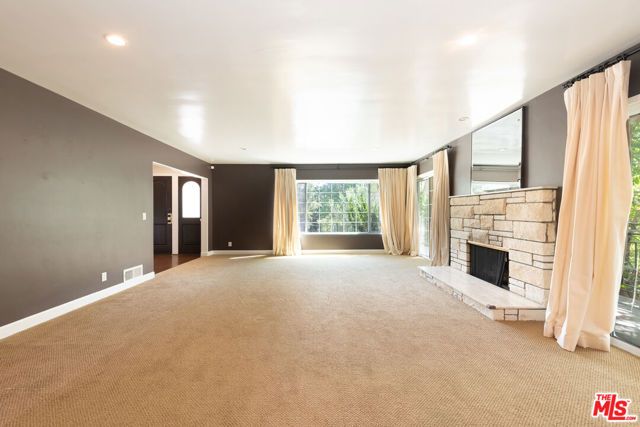 503 N Greencraig Road, Los Angeles, CA 90049
