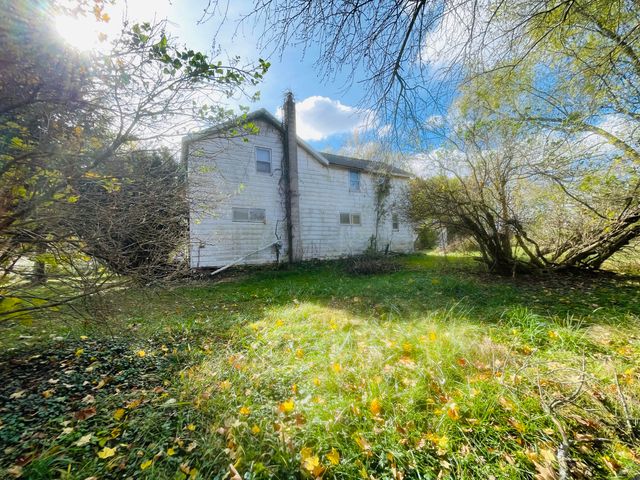 1864 Chapel Road, Spring Arbor Twp, MI 49269