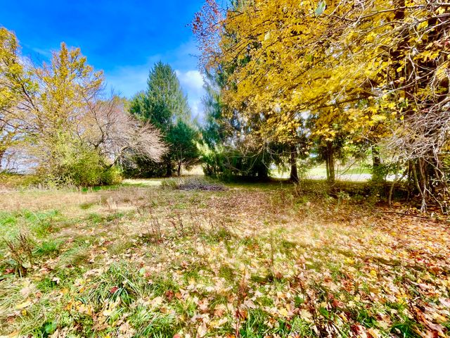 1864 Chapel Road, Spring Arbor Twp, MI 49269