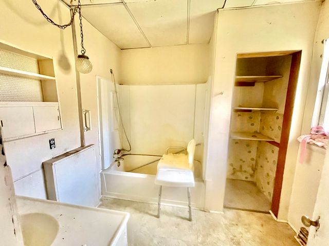 1864 Chapel Road, Spring Arbor Twp, MI 49269