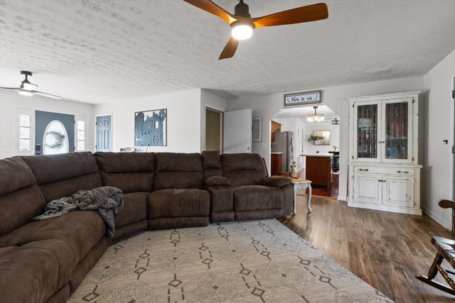 30 Boseman Lane, Chickamauga, GA 30707