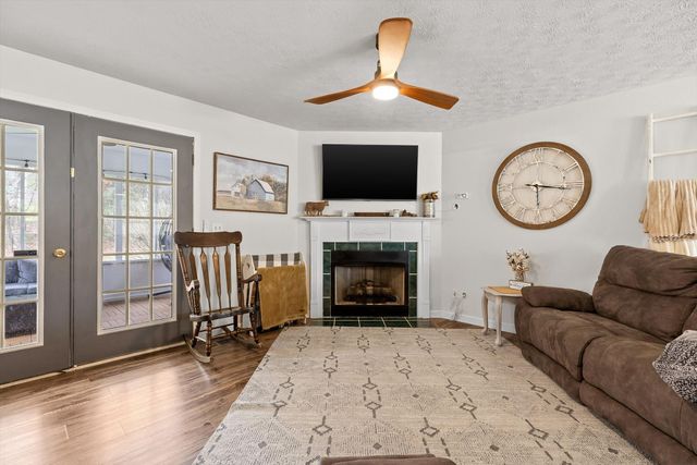 30 Boseman Lane, Chickamauga, GA 30707