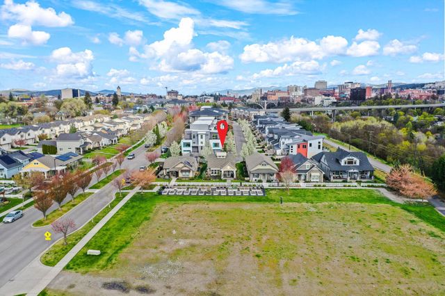 2027 W CENTENNIAL Way, Spokane, WA 99201