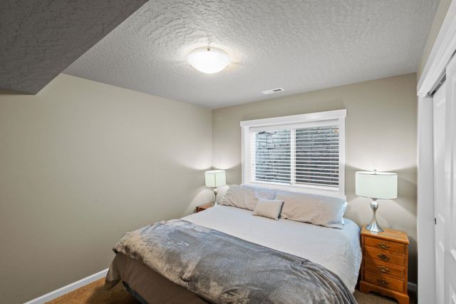2027 W CENTENNIAL Way, Spokane, WA 99201