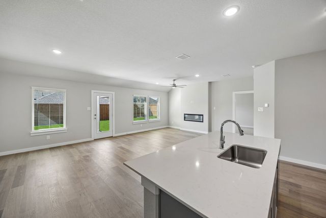 3204 Azalea Lane, Gunter, TX 75058