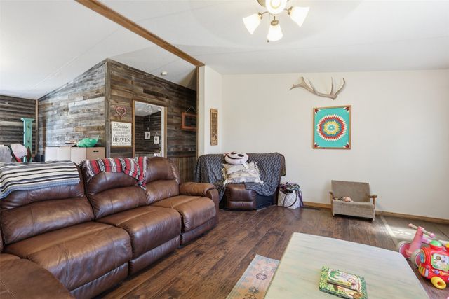 9132 Windmill Court W, Cleburne, TX 76033