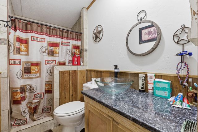 9132 Windmill Court W, Cleburne, TX 76033