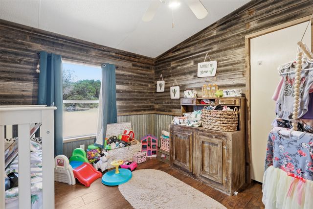 9132 Windmill Court W, Cleburne, TX 76033