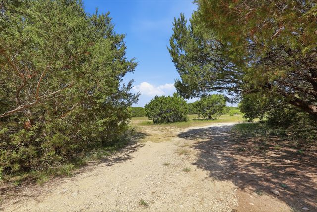 9132 Windmill Court W, Cleburne, TX 76033