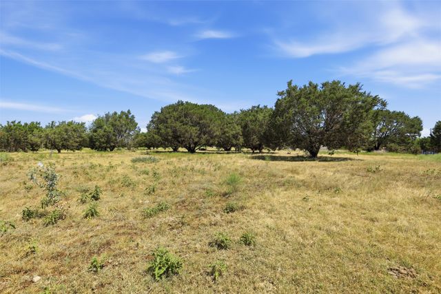 9132 Windmill Court W, Cleburne, TX 76033