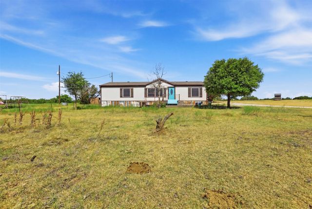 9132 Windmill Court W, Cleburne, TX 76033