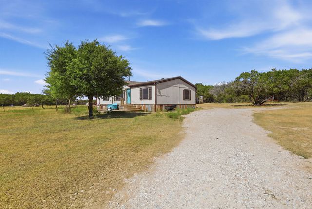 9132 Windmill Court W, Cleburne, TX 76033