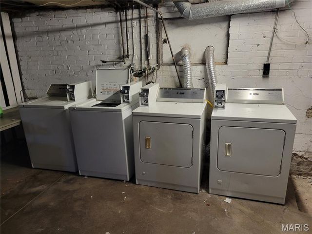 760 Syracuse Avenue, University City, MO 63130