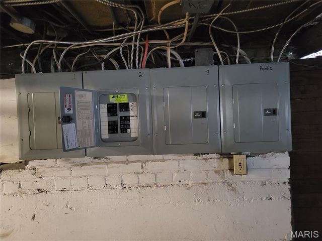 760 Syracuse Avenue, University City, MO 63130