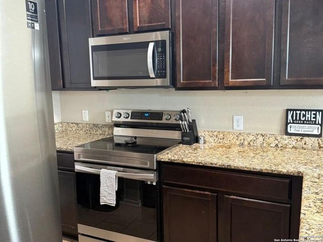 47 Weathering Crk, San Antonio, TX 78238