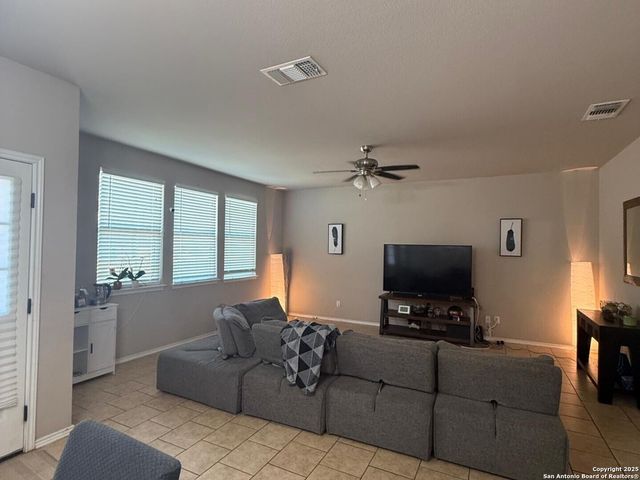 47 Weathering Crk, San Antonio, TX 78238