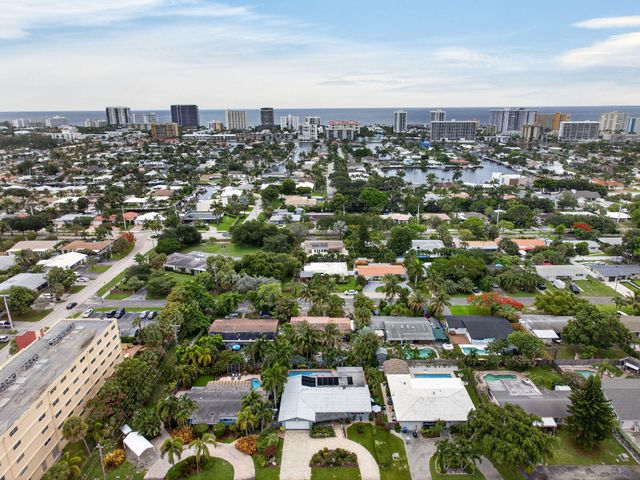 949 NE 25th Avenue, Pompano Beach, FL 33062