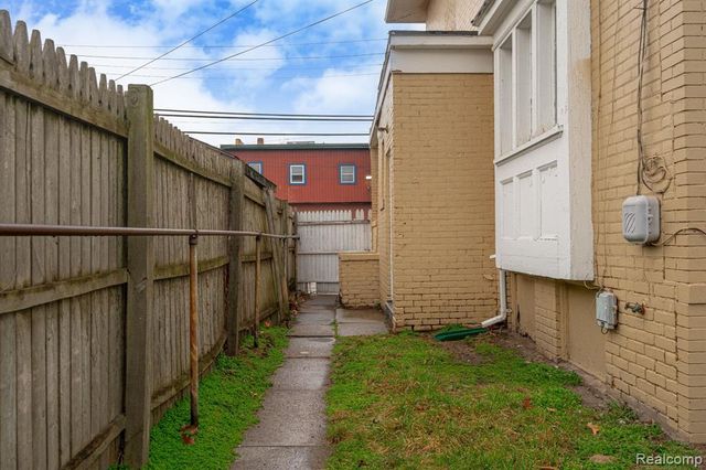 5421 Toledo Street, Detroit, MI 48209