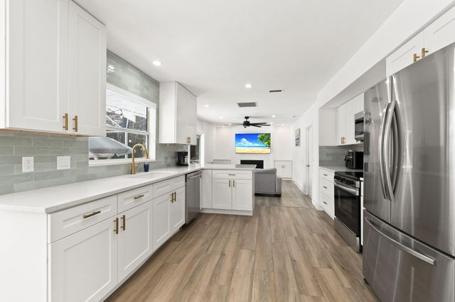 405 NE Midvale Street, Port St. Lucie, Port St Lucie, FL 34983